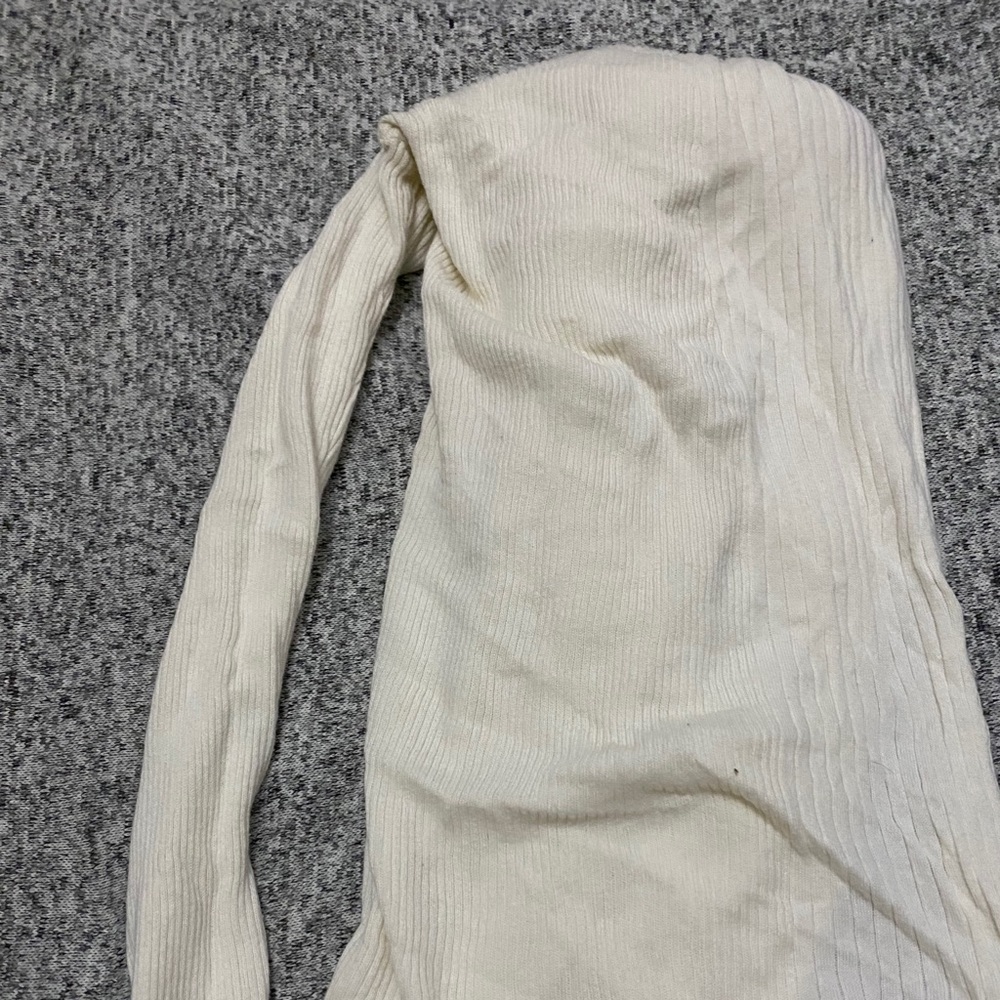 Cardigan - Picture 2 of 3